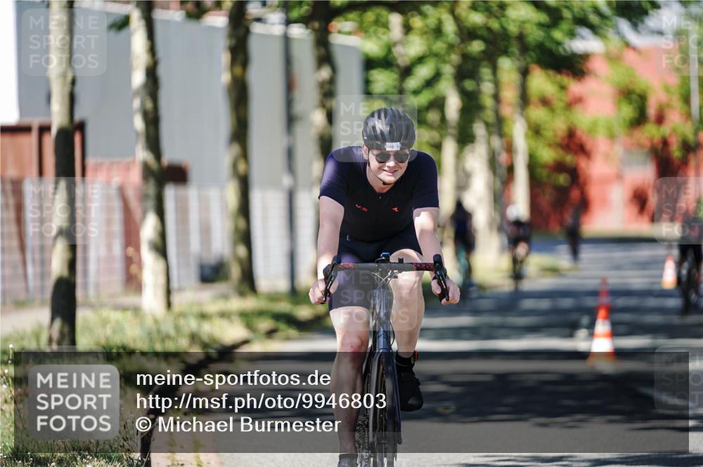 09.08.2026 - GEWOBA Citytriathlon Bremen Michael Burmester http://msf.ph/oto/9946803 09.08.2026 12:08:24 Radfahren 548, 558, 601, 620, 671 meine-sportfotos.de