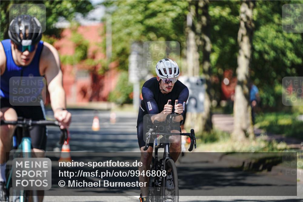 09.08.2026 - GEWOBA Citytriathlon Bremen Michael Burmester http://msf.ph/oto/9946808 09.08.2026 12:08:29 Radfahren 548, 558, 601, 602, 620 meine-sportfotos.de
