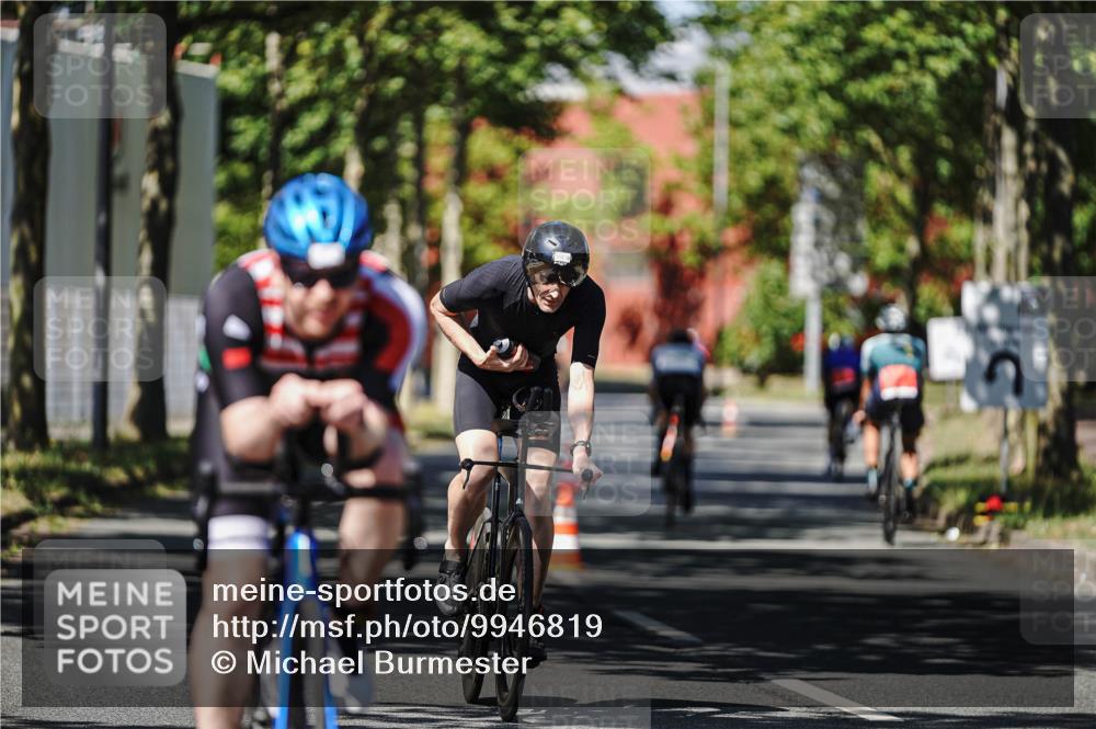 09.08.2026 - GEWOBA Citytriathlon Bremen Michael Burmester http://msf.ph/oto/9946819 09.08.2026 12:08:44 Radfahren 602, 620, 643, 711, 803 meine-sportfotos.de