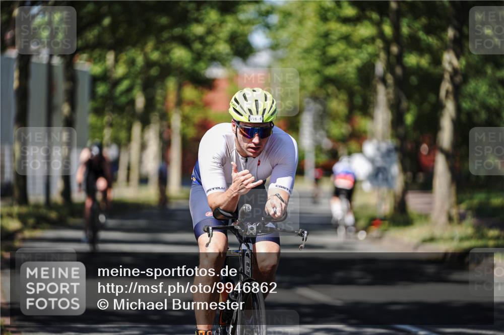 09.08.2026 - GEWOBA Citytriathlon Bremen Michael Burmester http://msf.ph/oto/9946862 09.08.2026 12:09:50 Radfahren 578, 635, 674, 702, 718, 770 meine-sportfotos.de