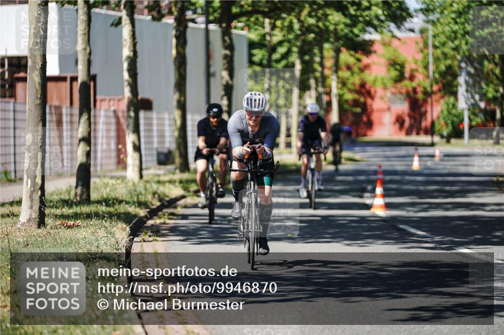 09.08.2026 - GEWOBA Citytriathlon Bremen Michael Burmester http://msf.ph/oto/9946870 09.08.2026 12:10:03 Radfahren 619, 633, 635, 688, 718, 729, 770, 774, 1002 meine-sportfotos.de