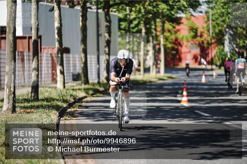 09.08.2026 - GEWOBA Citytriathlon Bremen Michael Burmester http://msf.ph/oto/9946896 09.08.2026 12:10:44 Radfahren 563, 740, 766 meine-sportfotos.de