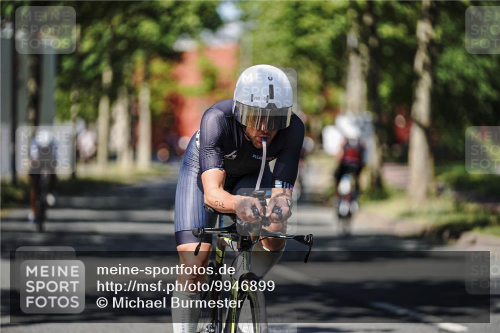 09.08.2026 - GEWOBA Citytriathlon Bremen Michael Burmester http://msf.ph/oto/9946899 09.08.2026 12:10:46 Radfahren 740, 766 meine-sportfotos.de