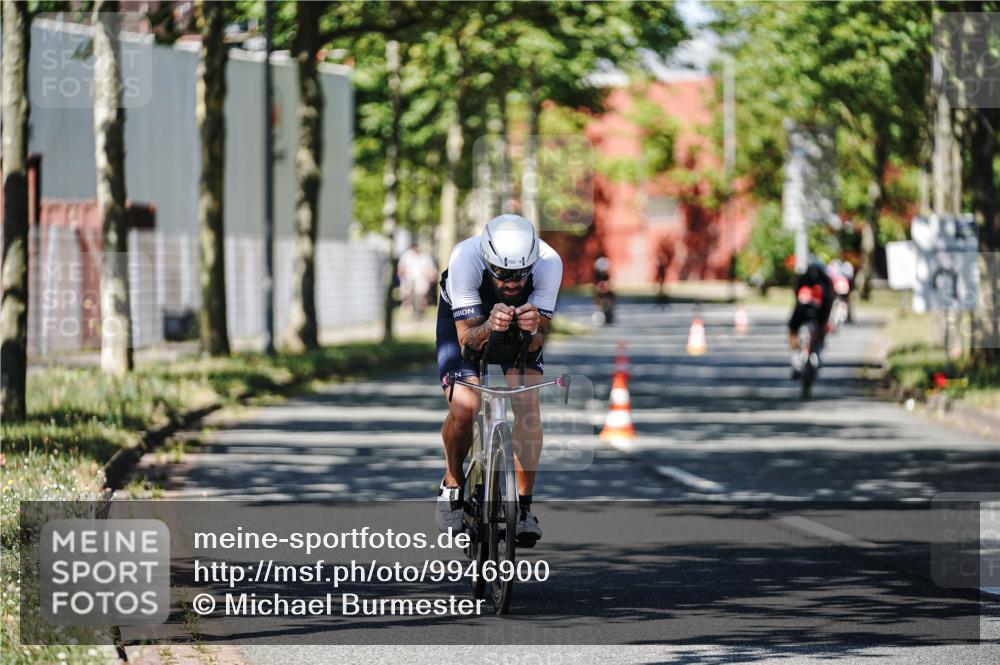 09.08.2026 - GEWOBA Citytriathlon Bremen Michael Burmester http://msf.ph/oto/9946900 09.08.2026 12:10:47 Radfahren 740, 766 meine-sportfotos.de