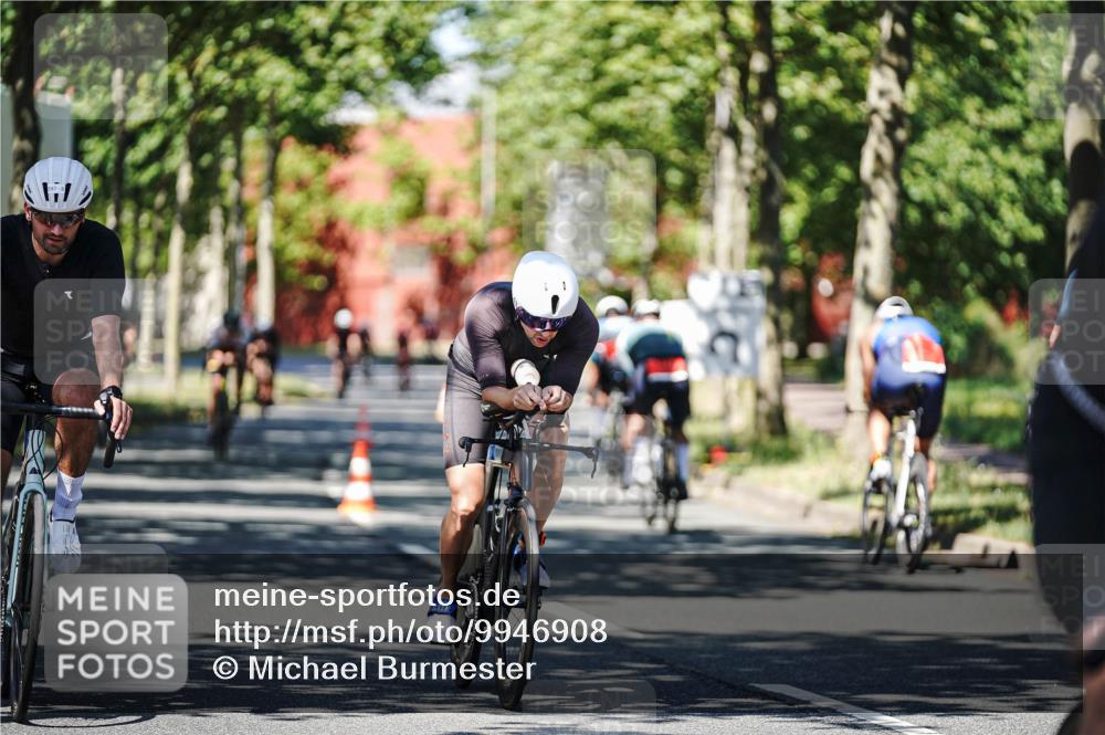 09.08.2026 - GEWOBA Citytriathlon Bremen Michael Burmester http://msf.ph/oto/9946908 09.08.2026 12:10:57 Radfahren 587, 652, 669, 690, 714, 740, 743, 766, 810, 831 meine-sportfotos.de