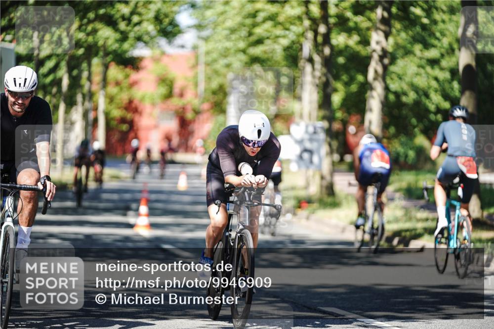 09.08.2026 - GEWOBA Citytriathlon Bremen Michael Burmester http://msf.ph/oto/9946909 09.08.2026 12:10:57 Radfahren 587, 652, 669, 690, 714, 740, 743, 766, 810, 831 meine-sportfotos.de