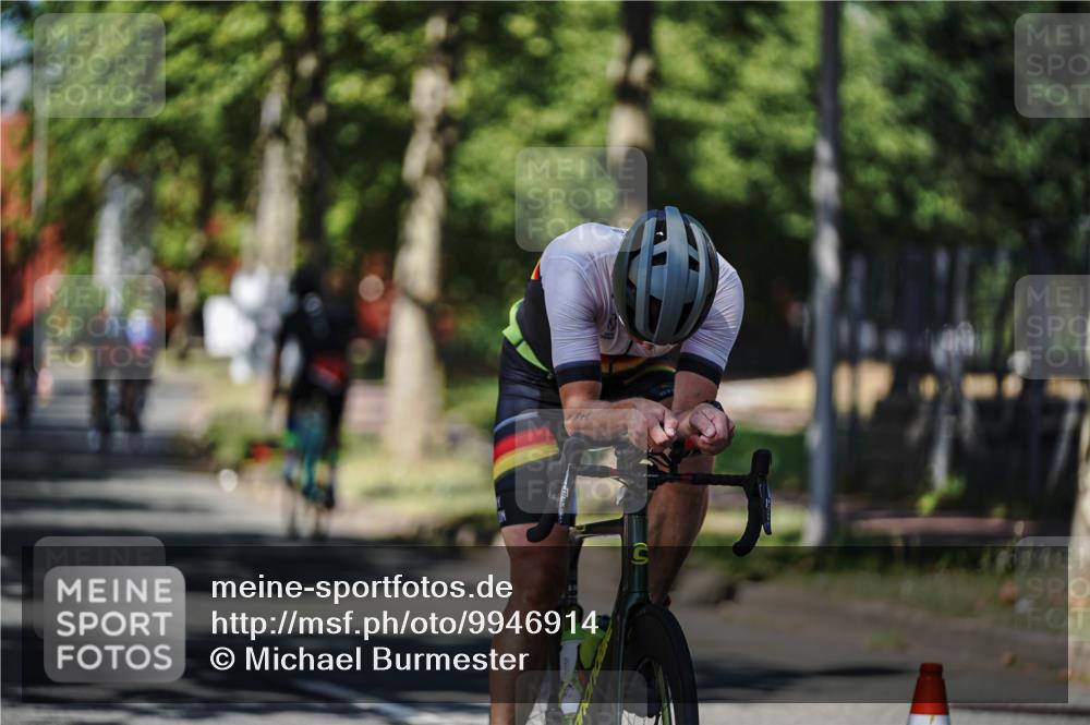 09.08.2026 - GEWOBA Citytriathlon Bremen Michael Burmester http://msf.ph/oto/9946914 09.08.2026 12:11:01 Radfahren 587, 641, 652, 669, 690, 714, 743, 766, 801, 810, 831 meine-sportfotos.de