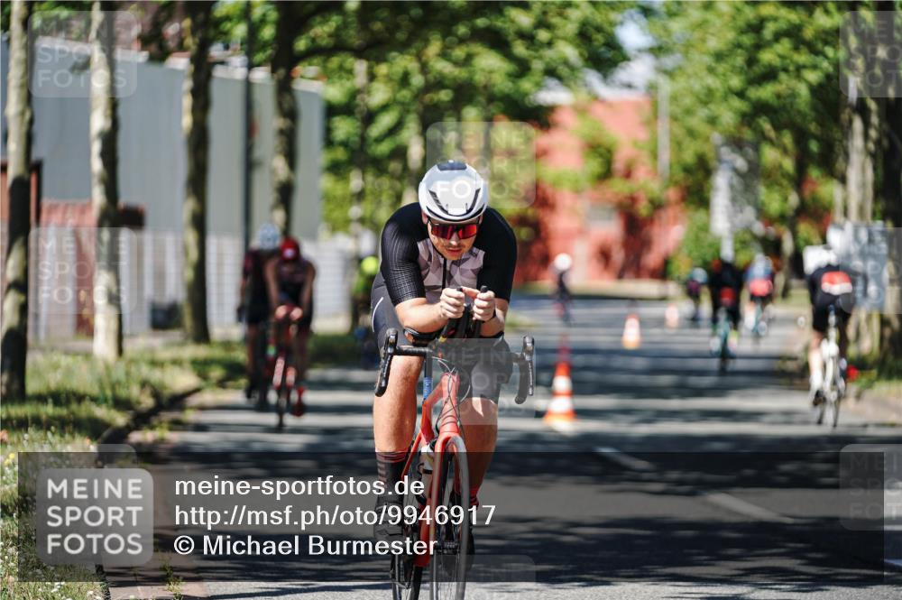 09.08.2026 - GEWOBA Citytriathlon Bremen Michael Burmester http://msf.ph/oto/9946917 09.08.2026 12:11:04 Radfahren 587, 641, 652, 669, 690, 714, 743, 789, 801, 810, 831 meine-sportfotos.de