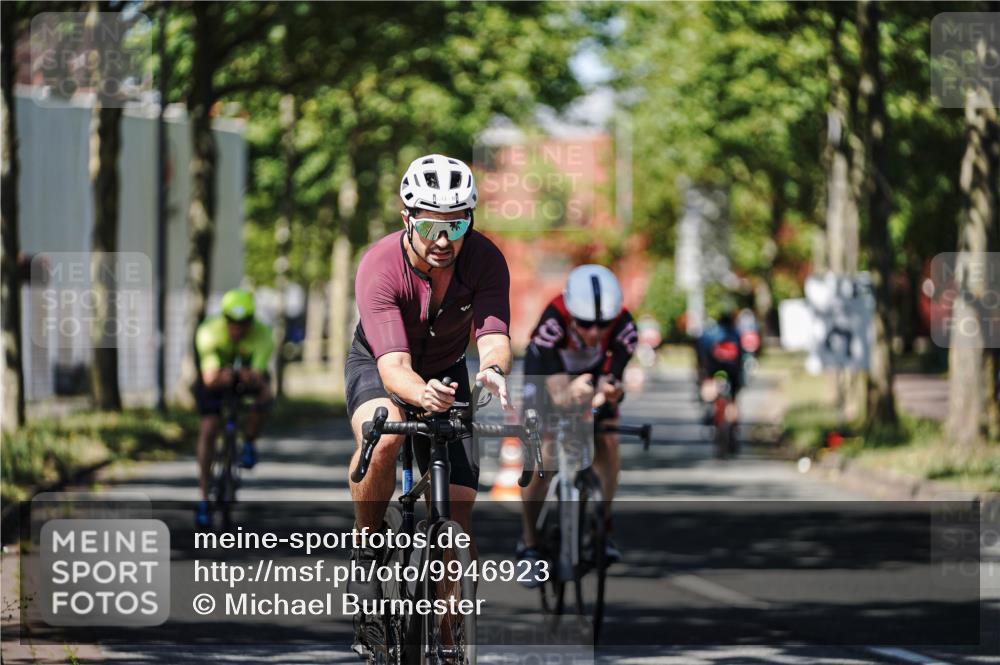 09.08.2026 - GEWOBA Citytriathlon Bremen Michael Burmester http://msf.ph/oto/9946923 09.08.2026 12:11:06 Radfahren 587, 641, 652, 669, 690, 714, 743, 789, 801, 810, 831 meine-sportfotos.de