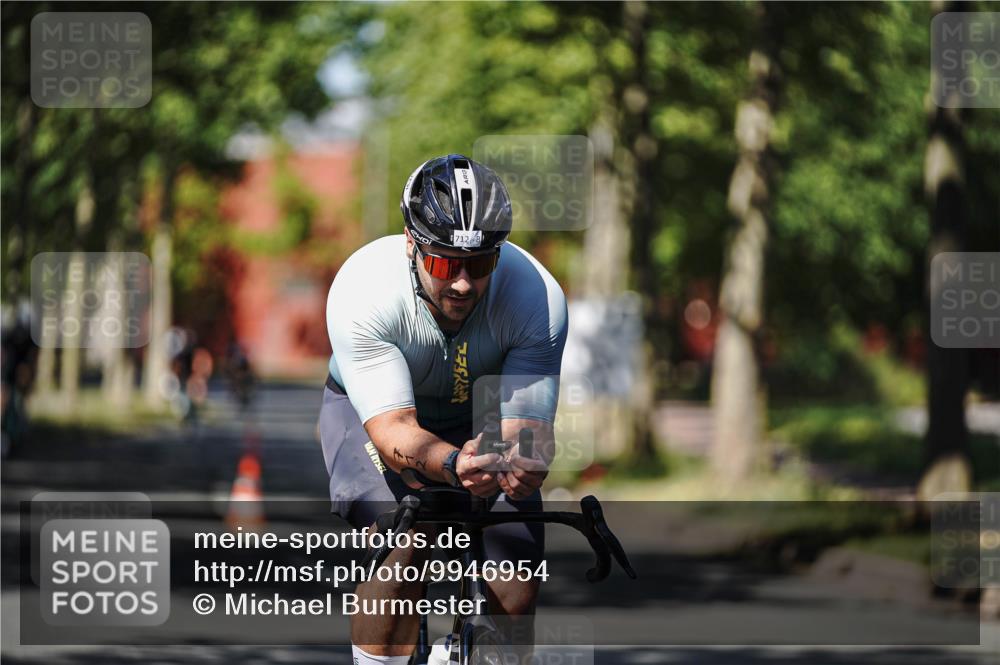 09.08.2026 - GEWOBA Citytriathlon Bremen Michael Burmester http://msf.ph/oto/9946954 09.08.2026 12:11:36 Radfahren 112, 540, 549, 666, 691, 692, 703, 712, 732, 862, 1153 meine-sportfotos.de