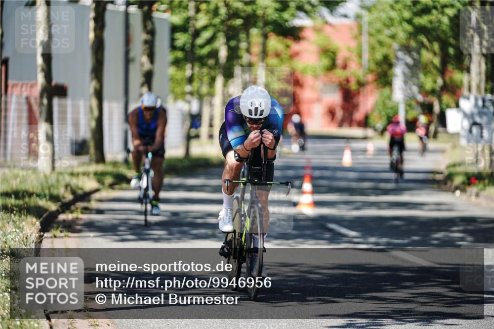 09.08.2026 - GEWOBA Citytriathlon Bremen Michael Burmester http://msf.ph/oto/9946956 09.08.2026 12:11:37 Radfahren 112, 540, 549, 666, 691, 692, 712, 732, 862, 1153 meine-sportfotos.de
