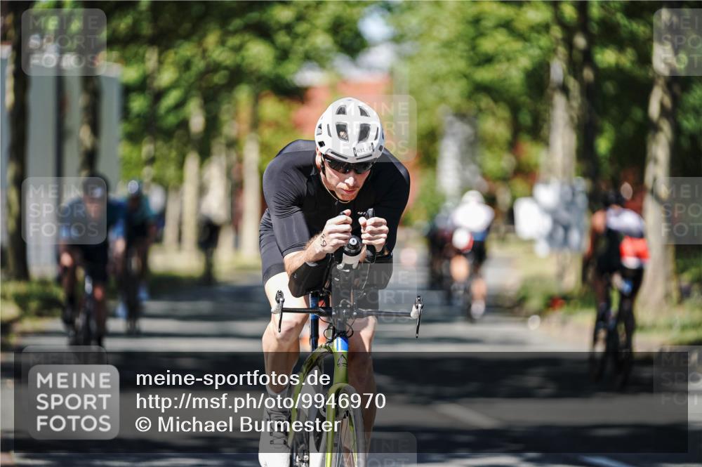09.08.2026 - GEWOBA Citytriathlon Bremen Michael Burmester http://msf.ph/oto/9946970 09.08.2026 12:11:44 Radfahren 549, 631, 642, 660, 676, 691, 692, 712, 732, 862 meine-sportfotos.de