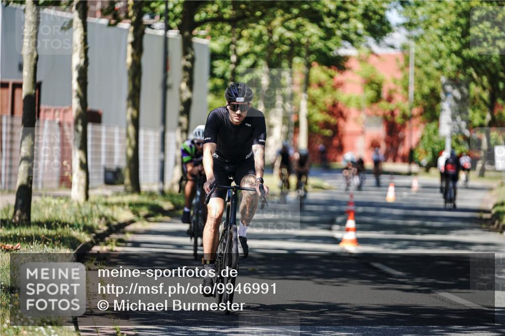 09.08.2026 - GEWOBA Citytriathlon Bremen Michael Burmester http://msf.ph/oto/9946991 09.08.2026 12:12:20 Radfahren 589, 610, 618, 632, 661, 677, 697, 825, 835 meine-sportfotos.de