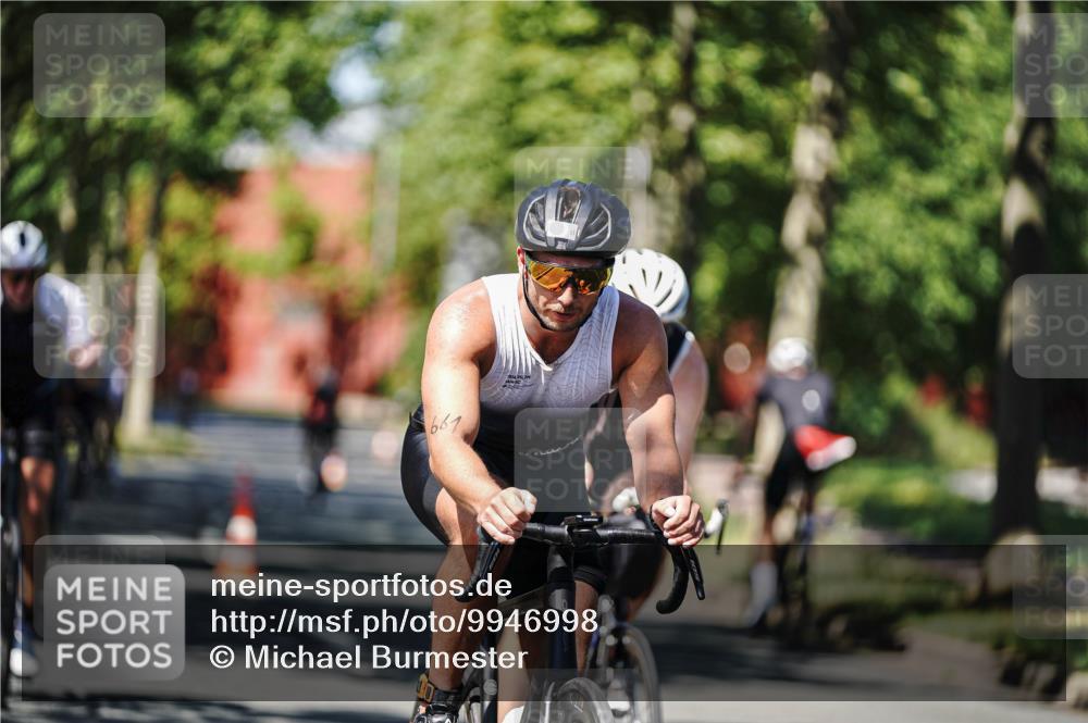 09.08.2026 - GEWOBA Citytriathlon Bremen Michael Burmester http://msf.ph/oto/9946998 09.08.2026 12:12:25 Radfahren 544, 589, 610, 632, 661, 677, 697, 791, 825, 835, 1127, 1131 meine-sportfotos.de