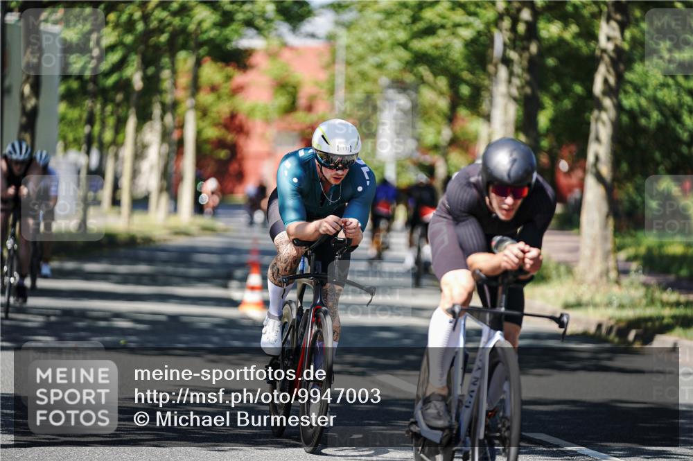 09.08.2026 - GEWOBA Citytriathlon Bremen Michael Burmester http://msf.ph/oto/9947003 09.08.2026 12:12:27 Radfahren 544, 589, 610, 632, 661, 697, 791, 825, 835, 1127, 1131 meine-sportfotos.de