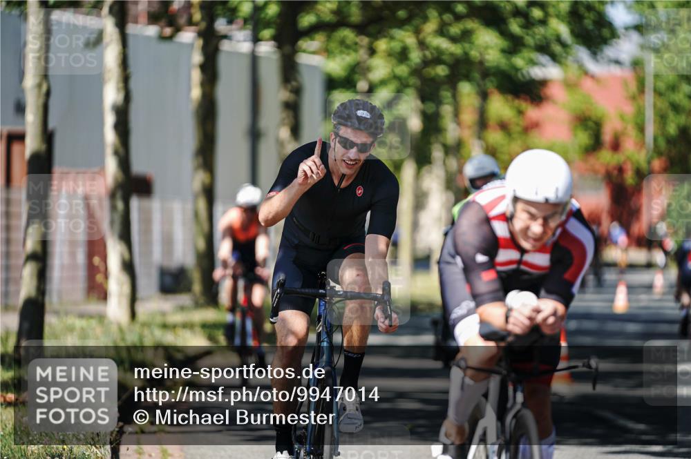 09.08.2026 - GEWOBA Citytriathlon Bremen Michael Burmester http://msf.ph/oto/9947014 09.08.2026 12:12:37 Radfahren 544, 589, 605, 661, 683, 723, 764, 791, 825, 835, 1127, 1131 meine-sportfotos.de