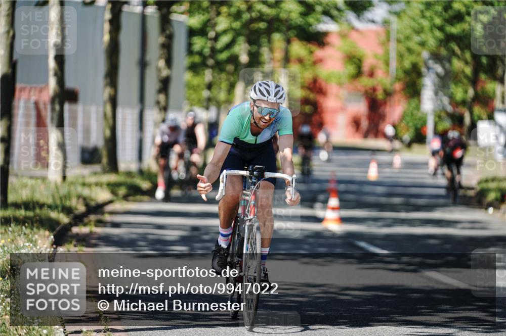 09.08.2026 - GEWOBA Citytriathlon Bremen Michael Burmester http://msf.ph/oto/9947022 09.08.2026 12:12:41 Radfahren 544, 593, 605, 606, 683, 723, 764, 791, 951, 1127, 1131 meine-sportfotos.de