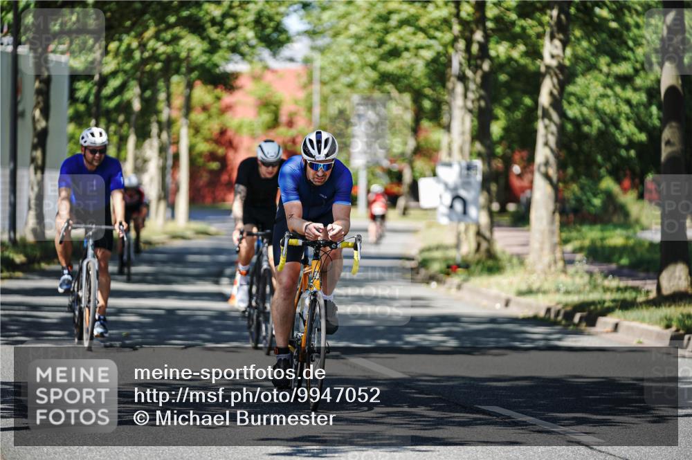 09.08.2026 - GEWOBA Citytriathlon Bremen Michael Burmester http://msf.ph/oto/9947052 09.08.2026 12:13:06 Radfahren 575, 616, 636, 658, 747, 843, 852 meine-sportfotos.de