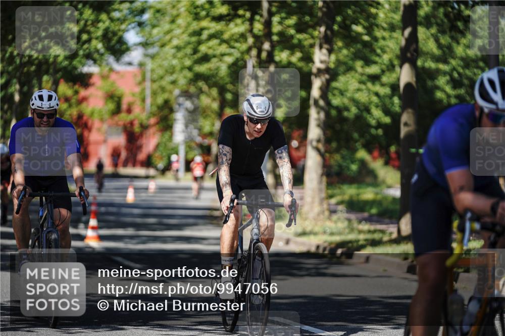 09.08.2026 - GEWOBA Citytriathlon Bremen Michael Burmester http://msf.ph/oto/9947056 09.08.2026 12:13:07 Radfahren 575, 616, 636, 658, 747, 843, 852 meine-sportfotos.de