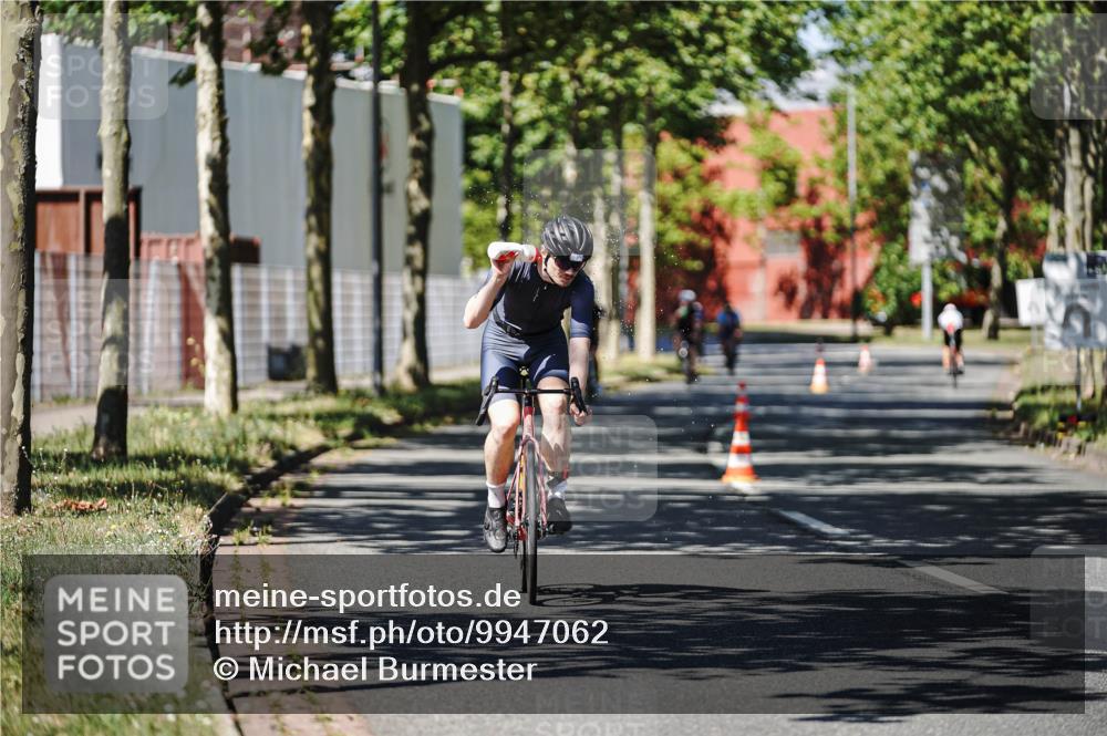 09.08.2026 - GEWOBA Citytriathlon Bremen Michael Burmester http://msf.ph/oto/9947062 09.08.2026 12:13:15 Radfahren 551, 575, 616, 636, 658, 747, 824, 882, 1148 meine-sportfotos.de
