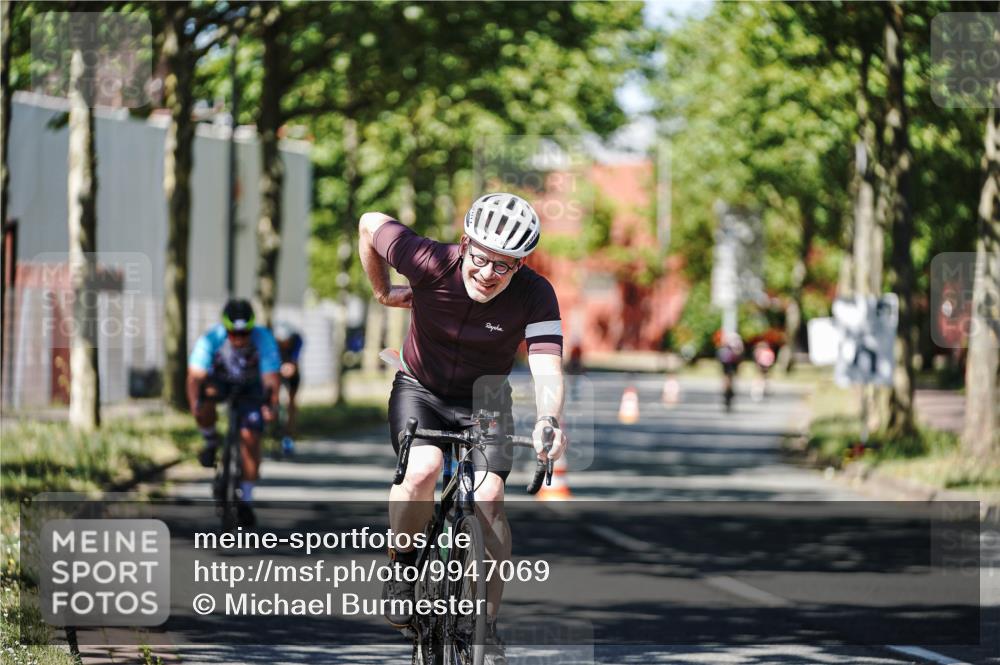 09.08.2026 - GEWOBA Citytriathlon Bremen Michael Burmester http://msf.ph/oto/9947069 09.08.2026 12:13:22 Radfahren 551, 575, 591, 710, 824, 882, 1011, 1116, 1148, 1150 meine-sportfotos.de