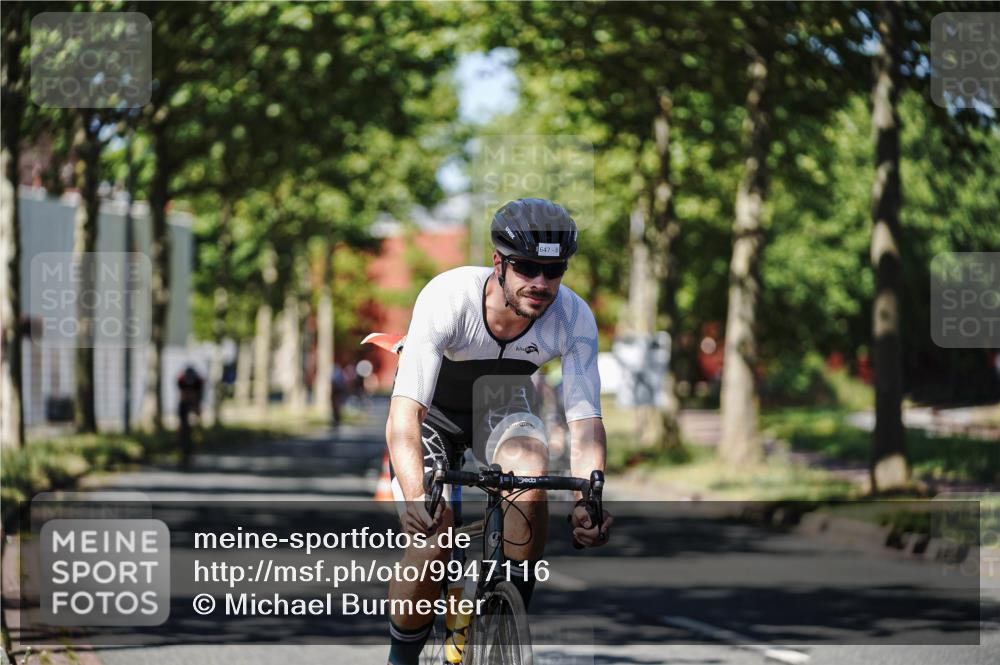 09.08.2026 - GEWOBA Citytriathlon Bremen Michael Burmester http://msf.ph/oto/9947116 09.08.2026 12:14:24 Radfahren 574, 594, 647 meine-sportfotos.de