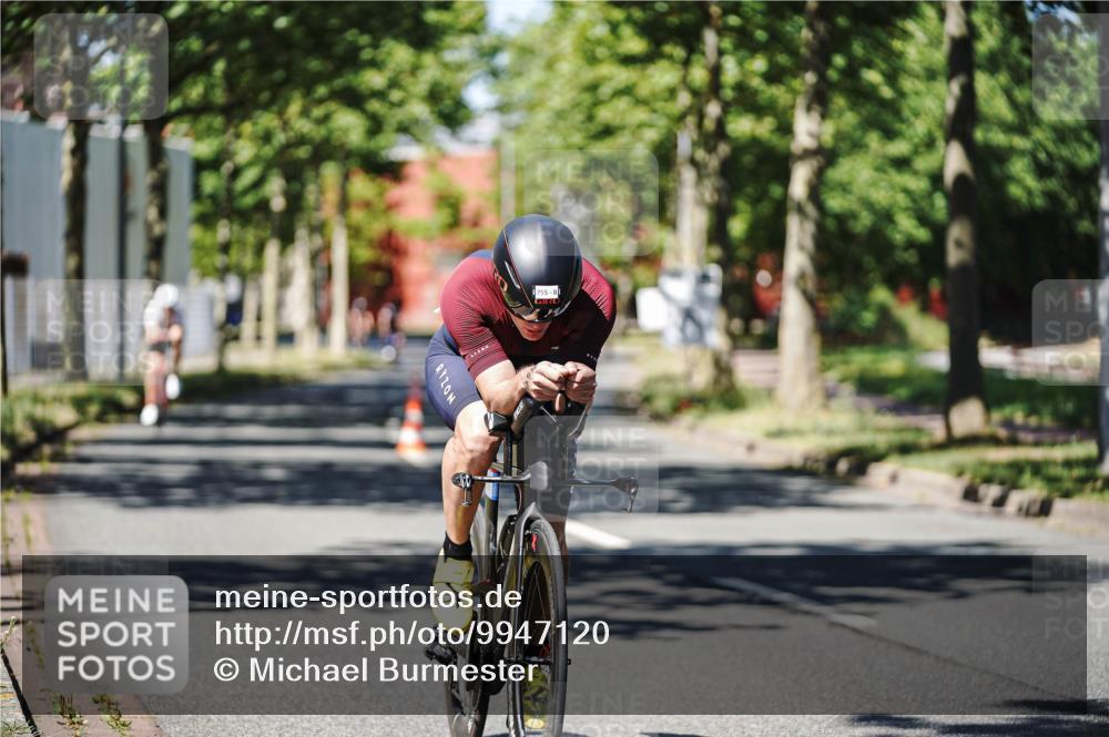 09.08.2026 - GEWOBA Citytriathlon Bremen Michael Burmester http://msf.ph/oto/9947120 09.08.2026 12:14:28 Radfahren 561, 574, 582, 647, 680 meine-sportfotos.de
