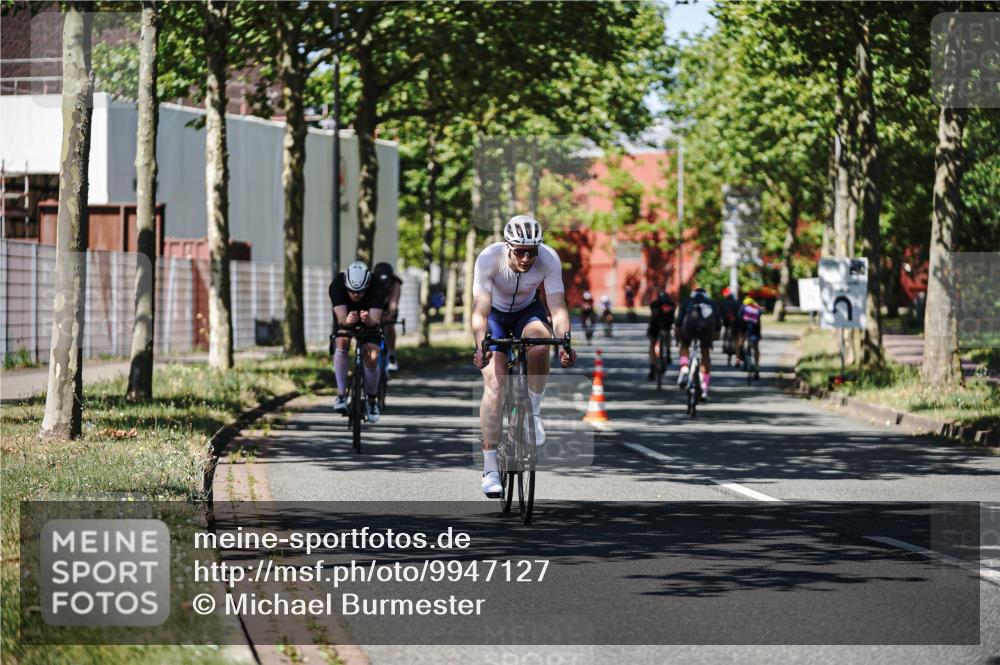 09.08.2026 - GEWOBA Citytriathlon Bremen Michael Burmester http://msf.ph/oto/9947127 09.08.2026 12:14:36 Radfahren 561, 574, 582, 647, 680, 733 meine-sportfotos.de