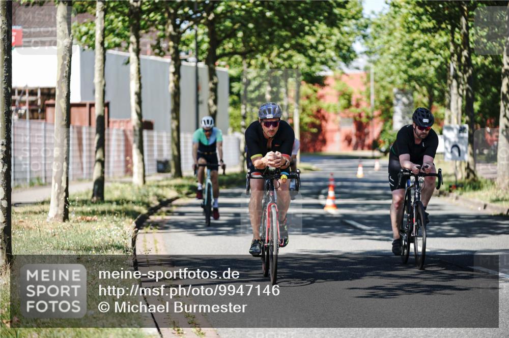 09.08.2026 - GEWOBA Citytriathlon Bremen Michael Burmester http://msf.ph/oto/9947146 09.08.2026 12:14:49 Radfahren 590, 679, 717, 721, 733, 746, 750, 1004 meine-sportfotos.de
