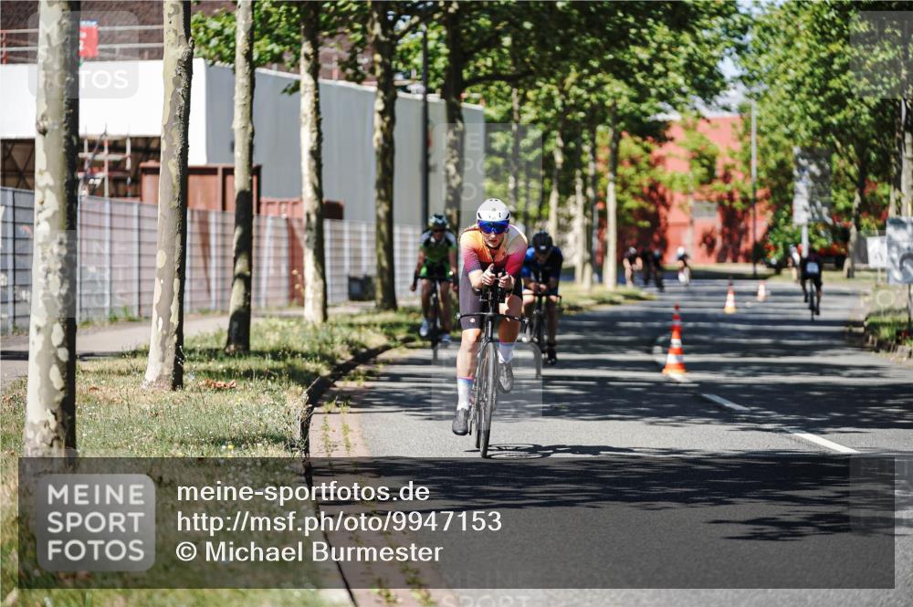 09.08.2026 - GEWOBA Citytriathlon Bremen Michael Burmester http://msf.ph/oto/9947153 09.08.2026 12:15:01 Radfahren 590, 679, 717, 924, 1004, 1015 meine-sportfotos.de