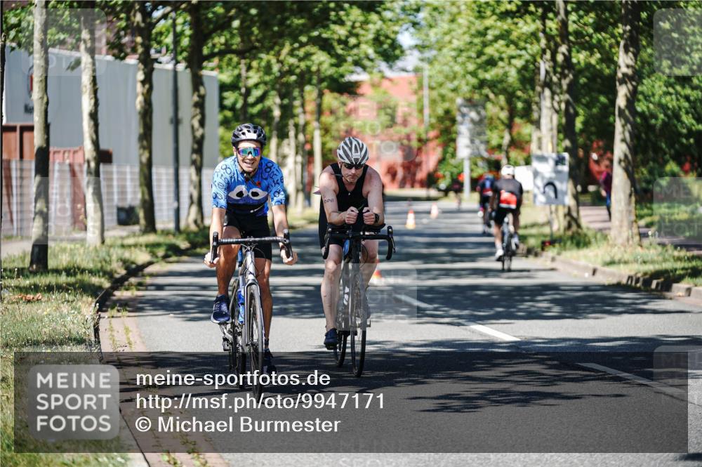 09.08.2026 - GEWOBA Citytriathlon Bremen Michael Burmester http://msf.ph/oto/9947171 09.08.2026 12:15:22 Radfahren 613, 615, 646, 655, 793, 1008, 1016, 1128 meine-sportfotos.de