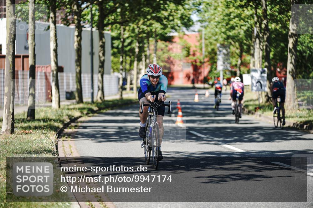 09.08.2026 - GEWOBA Citytriathlon Bremen Michael Burmester http://msf.ph/oto/9947174 09.08.2026 12:15:26 Radfahren 613, 615, 655, 735, 793, 1008, 1016, 1128 meine-sportfotos.de
