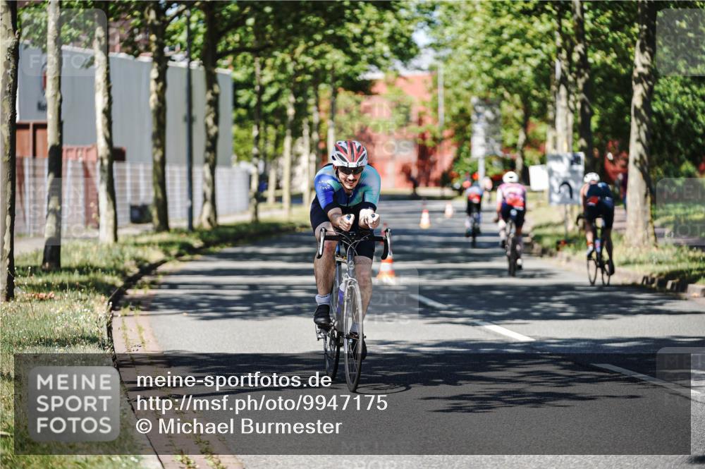 09.08.2026 - GEWOBA Citytriathlon Bremen Michael Burmester http://msf.ph/oto/9947175 09.08.2026 12:15:26 Radfahren 613, 615, 655, 735, 793, 1008, 1016, 1128 meine-sportfotos.de