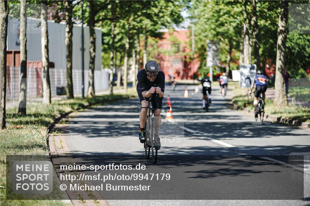 09.08.2026 - GEWOBA Citytriathlon Bremen Michael Burmester http://msf.ph/oto/9947179 09.08.2026 12:15:31 Radfahren 615, 655, 735, 793, 1008 meine-sportfotos.de