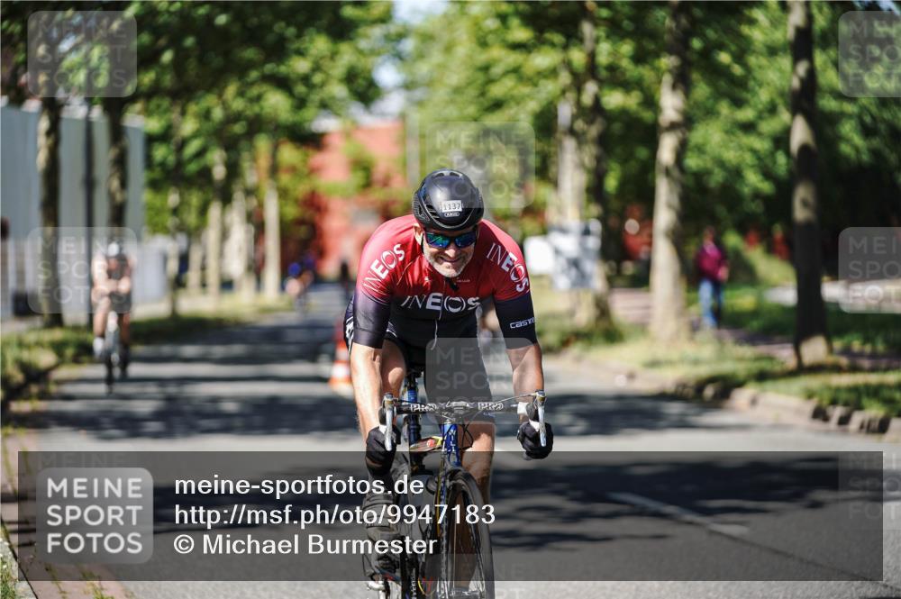 09.08.2026 - GEWOBA Citytriathlon Bremen Michael Burmester http://msf.ph/oto/9947183 09.08.2026 12:15:39 Radfahren 655, 735, 765, 1137 meine-sportfotos.de