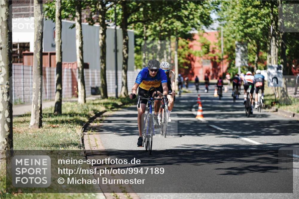 09.08.2026 - GEWOBA Citytriathlon Bremen Michael Burmester http://msf.ph/oto/9947189 09.08.2026 12:15:46 Radfahren 765, 880, 883, 1133, 1137 meine-sportfotos.de