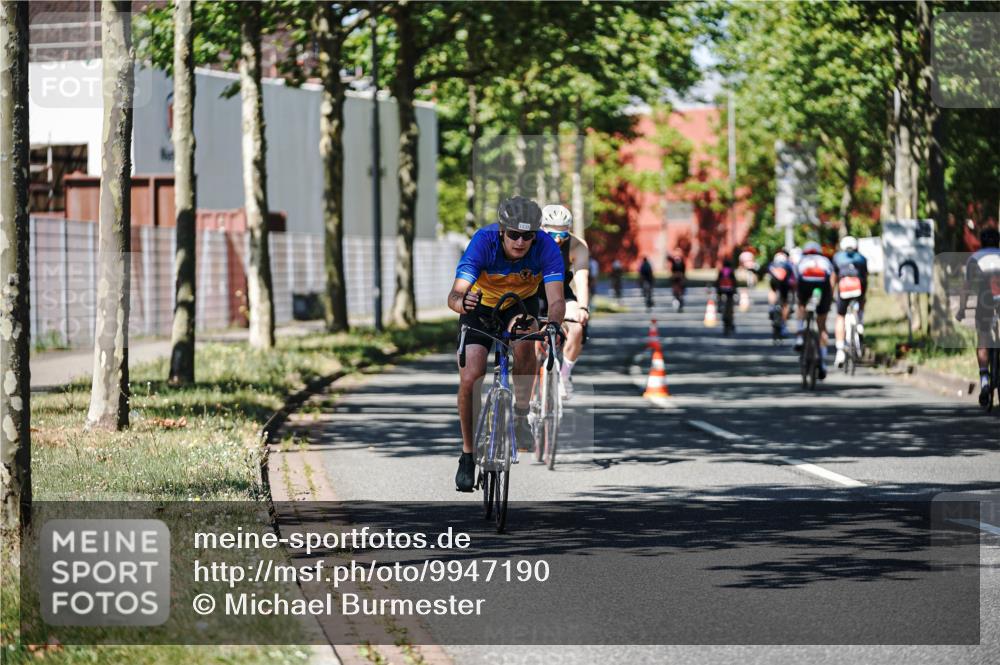 09.08.2026 - GEWOBA Citytriathlon Bremen Michael Burmester http://msf.ph/oto/9947190 09.08.2026 12:15:47 Radfahren 765, 875, 880, 883, 1133, 1137 meine-sportfotos.de