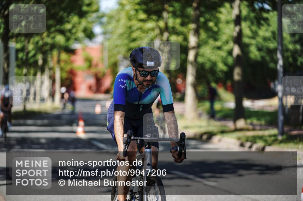 09.08.2026 - GEWOBA Citytriathlon Bremen Michael Burmester http://msf.ph/oto/9947206 09.08.2026 12:15:56 Radfahren 730, 874, 875, 879, 880, 883, 983, 1133 meine-sportfotos.de