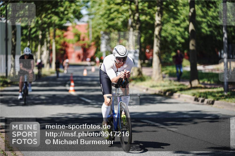 09.08.2026 - GEWOBA Citytriathlon Bremen Michael Burmester http://msf.ph/oto/9947216 09.08.2026 12:16:02 Radfahren 611, 730, 855, 874, 875, 879, 883, 955, 983 meine-sportfotos.de
