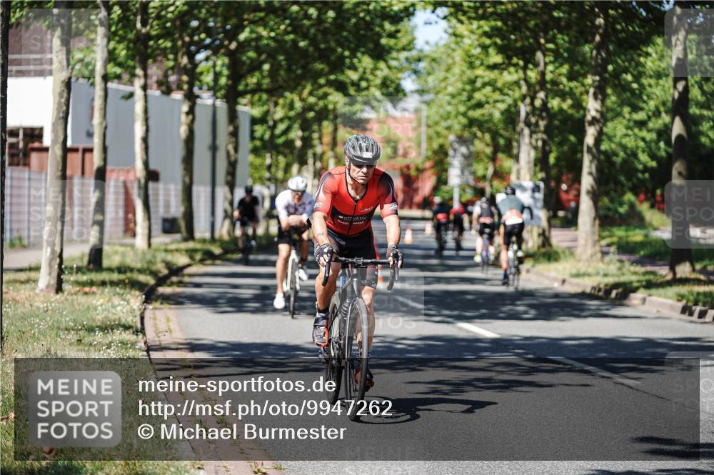 09.08.2026 - GEWOBA Citytriathlon Bremen Michael Burmester http://msf.ph/oto/9947262 09.08.2026 12:16:40 Radfahren 545, 638, 648, 777, 804, 846, 918, 1138 meine-sportfotos.de