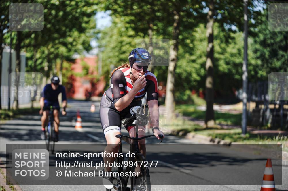 09.08.2026 - GEWOBA Citytriathlon Bremen Michael Burmester http://msf.ph/oto/9947277 09.08.2026 12:16:57 Radfahren 555, 627, 673, 895, 932, 1130 meine-sportfotos.de