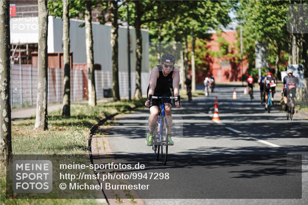 09.08.2026 - GEWOBA Citytriathlon Bremen Michael Burmester http://msf.ph/oto/9947298 09.08.2026 12:17:21 Radfahren 552, 565, 598, 600, 653, 778, 807, 1143, 1158 meine-sportfotos.de