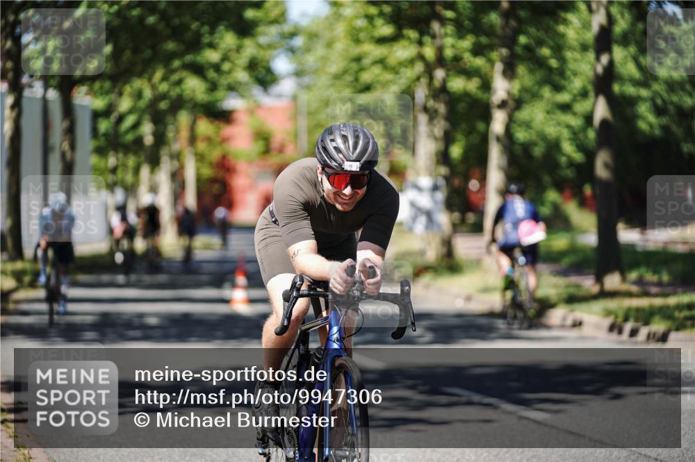 09.08.2026 - GEWOBA Citytriathlon Bremen Michael Burmester http://msf.ph/oto/9947306 09.08.2026 12:17:27 Radfahren 565, 598, 600, 650, 653, 758, 778, 784, 807 meine-sportfotos.de