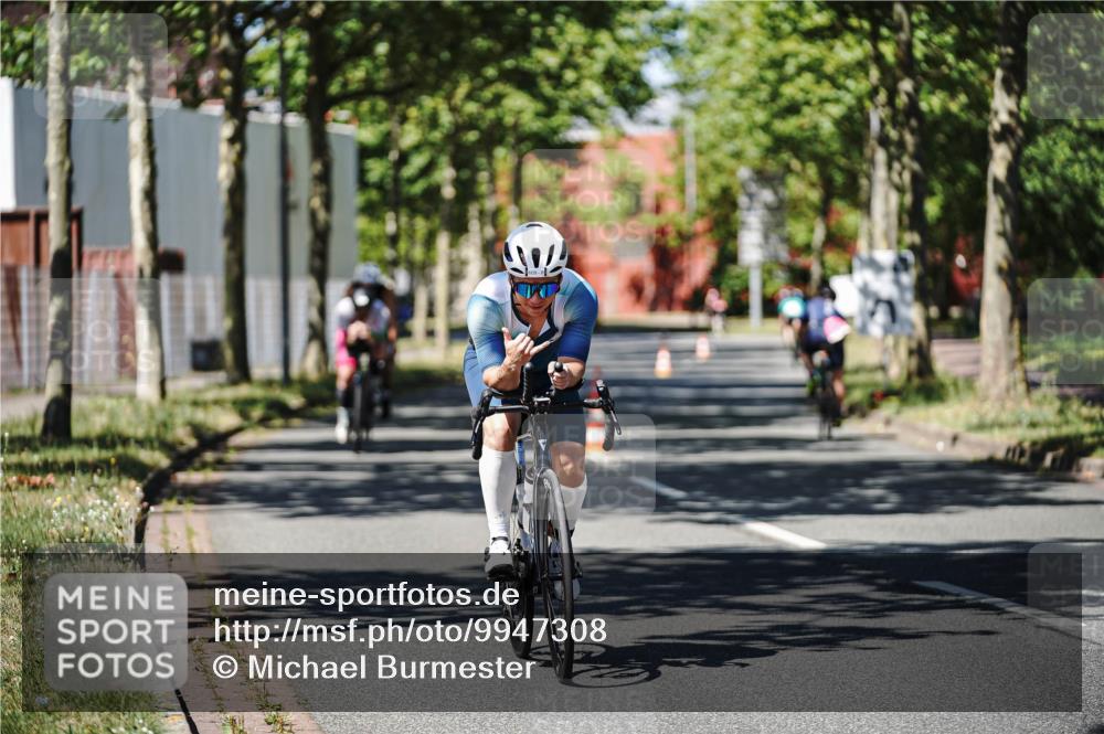 09.08.2026 - GEWOBA Citytriathlon Bremen Michael Burmester http://msf.ph/oto/9947308 09.08.2026 12:17:29 Radfahren 565, 579, 598, 650, 653, 758, 778, 784, 807 meine-sportfotos.de