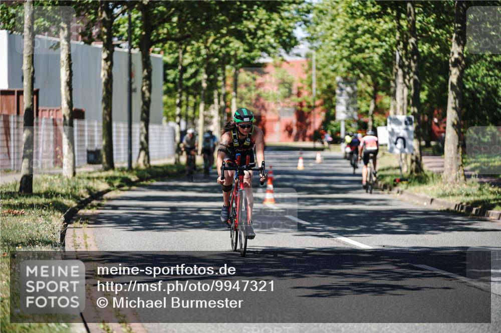 09.08.2026 - GEWOBA Citytriathlon Bremen Michael Burmester http://msf.ph/oto/9947321 09.08.2026 12:17:43 Radfahren 579, 609, 650, 672, 758, 784, 1109, 1126, 1147 meine-sportfotos.de