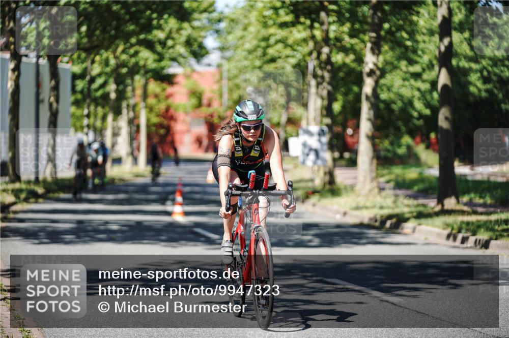 09.08.2026 - GEWOBA Citytriathlon Bremen Michael Burmester http://msf.ph/oto/9947323 09.08.2026 12:17:44 Radfahren 579, 609, 650, 672, 758, 784, 1109, 1126, 1147 meine-sportfotos.de
