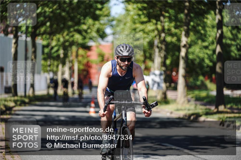 09.08.2026 - GEWOBA Citytriathlon Bremen Michael Burmester http://msf.ph/oto/9947334 09.08.2026 12:17:51 Radfahren 672, 739, 769, 808, 901, 981, 1109, 1126, 1147 meine-sportfotos.de
