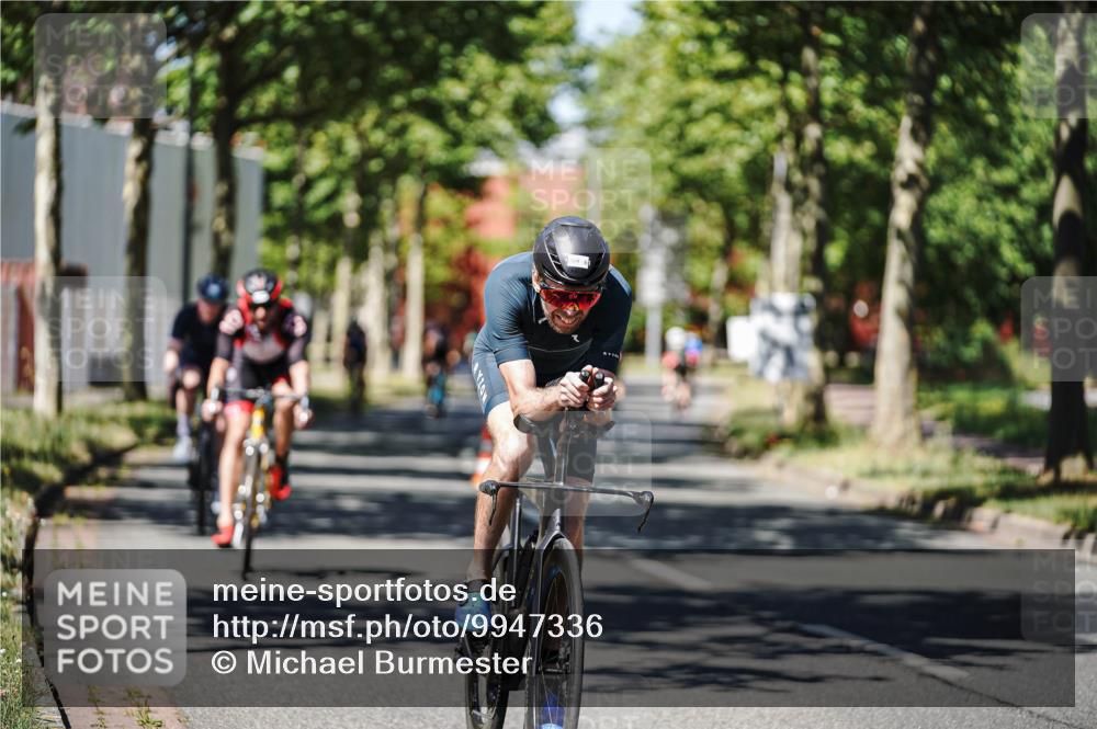 09.08.2026 - GEWOBA Citytriathlon Bremen Michael Burmester http://msf.ph/oto/9947336 09.08.2026 12:17:55 Radfahren 672, 739, 769, 808, 869, 901, 981, 1118, 1126, 1147 meine-sportfotos.de