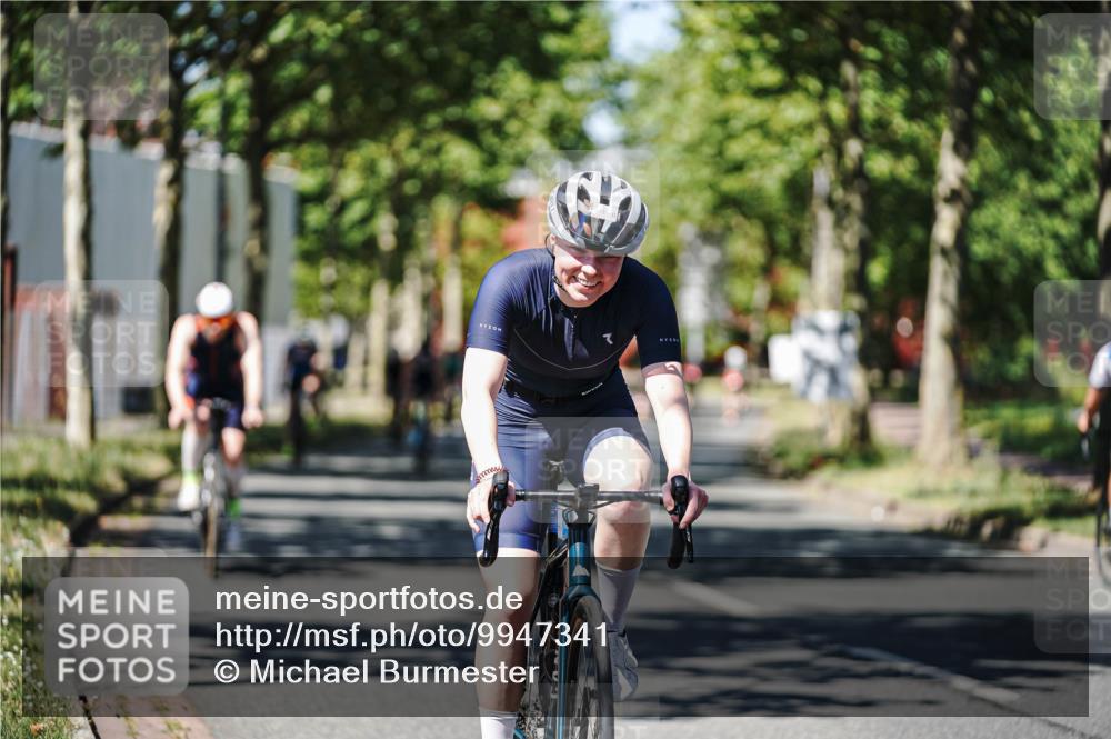 09.08.2026 - GEWOBA Citytriathlon Bremen Michael Burmester http://msf.ph/oto/9947341 09.08.2026 12:17:57 Radfahren 672, 739, 769, 781, 808, 869, 901, 981, 1118, 1126, 1147 meine-sportfotos.de