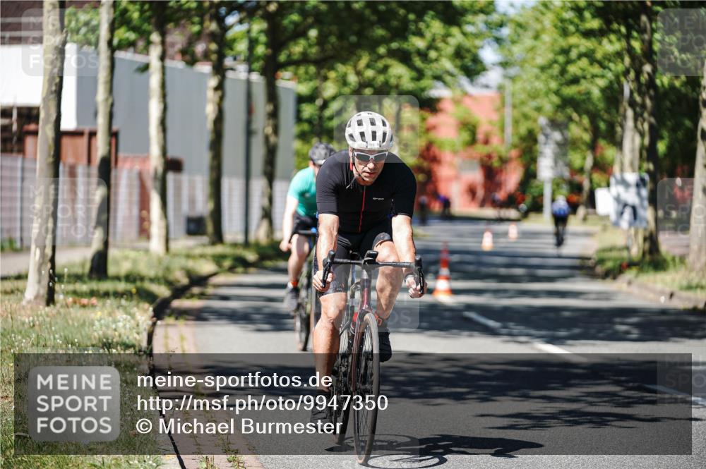 09.08.2026 - GEWOBA Citytriathlon Bremen Michael Burmester http://msf.ph/oto/9947350 09.08.2026 12:18:02 Radfahren 739, 769, 781, 808, 869, 901, 981, 1118, 1146 meine-sportfotos.de